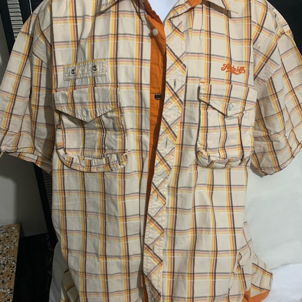 Akademiks shirts men’s XL/TG